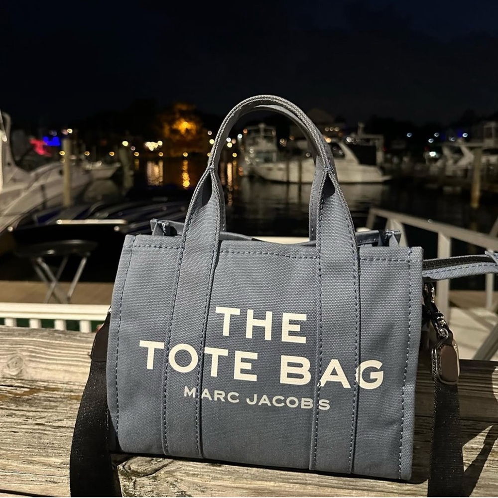 Marc Jacobs Blue THE TOTE BAG
